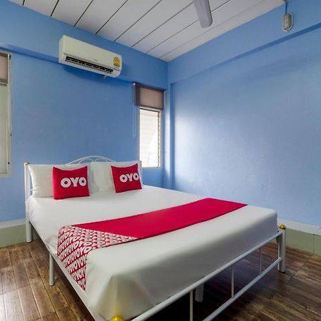 Oyo 1066 Encore Sea Side Pattaya Exteriör bild