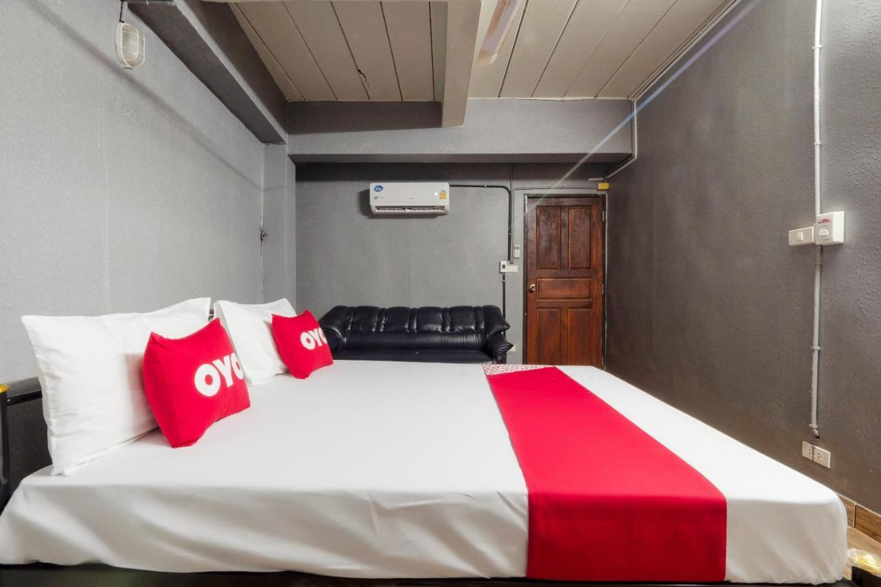Oyo 1066 Encore Sea Side Pattaya Exteriör bild