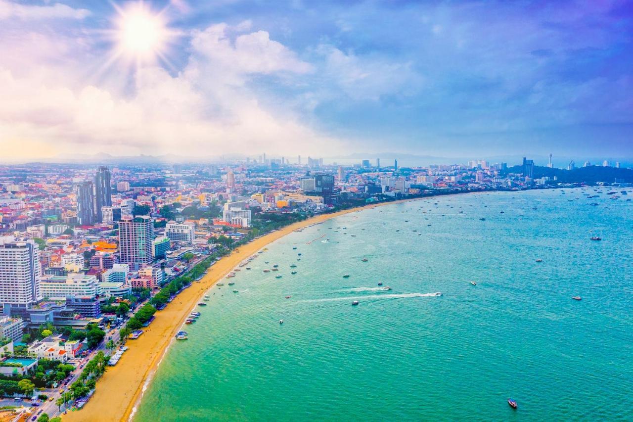 Oyo 1066 Encore Sea Side Pattaya Exteriör bild