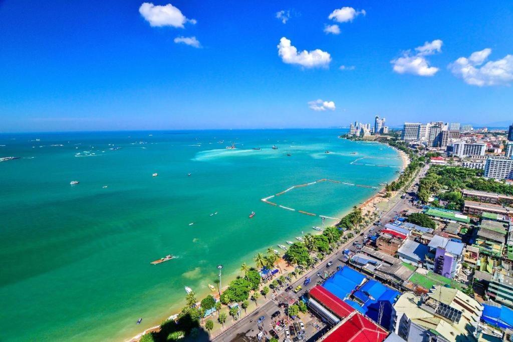 Oyo 1066 Encore Sea Side Pattaya Exteriör bild