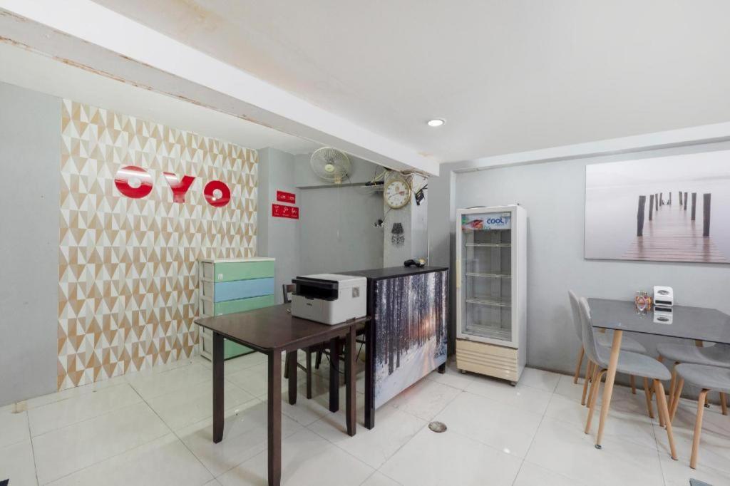 Oyo 1066 Encore Sea Side Pattaya Exteriör bild