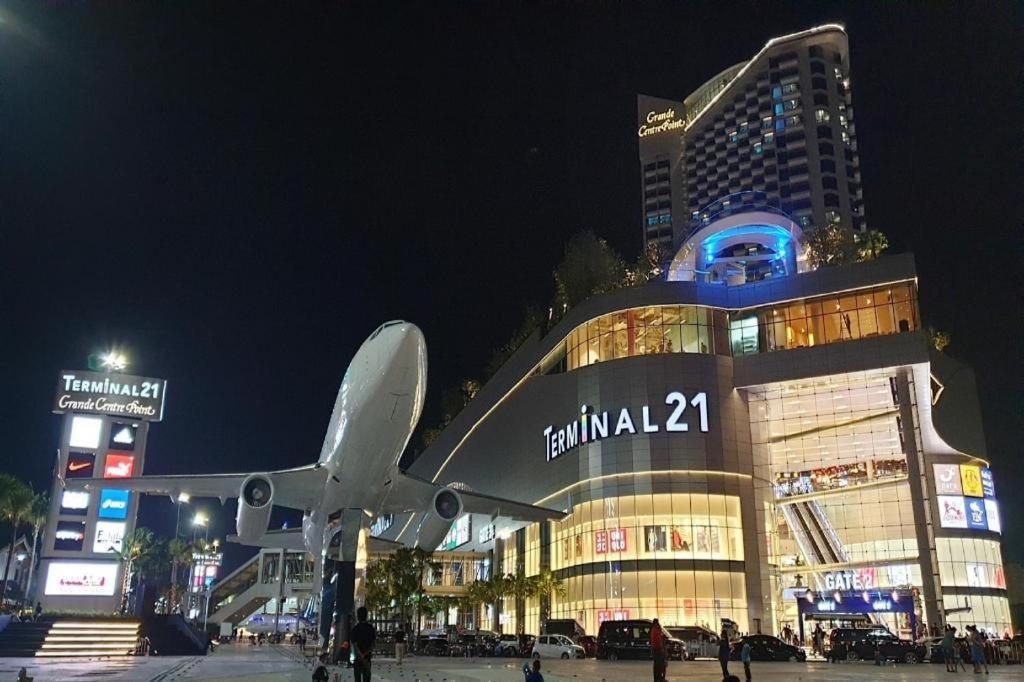 Oyo 1066 Encore Sea Side Pattaya Exteriör bild