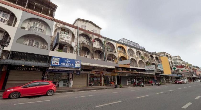 Oyo 1066 Encore Sea Side Pattaya Exteriör bild
